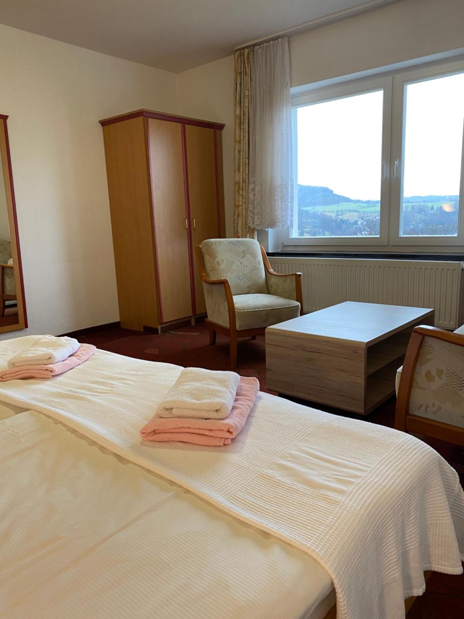 Panoramahotel Lilienstein Konigstein an der Elbe Δωμάτιο φωτογραφία
